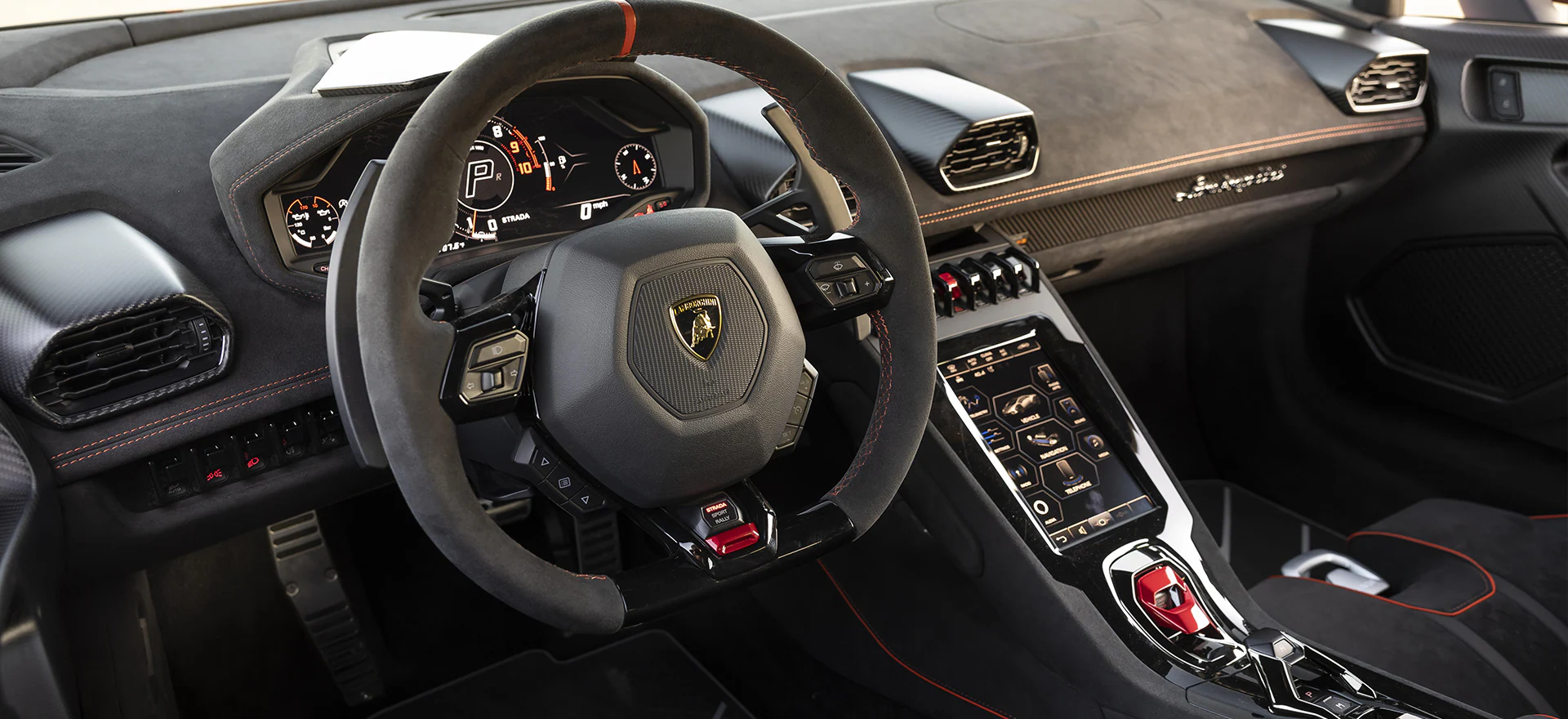 2024 Lamborghini Huracan Interior